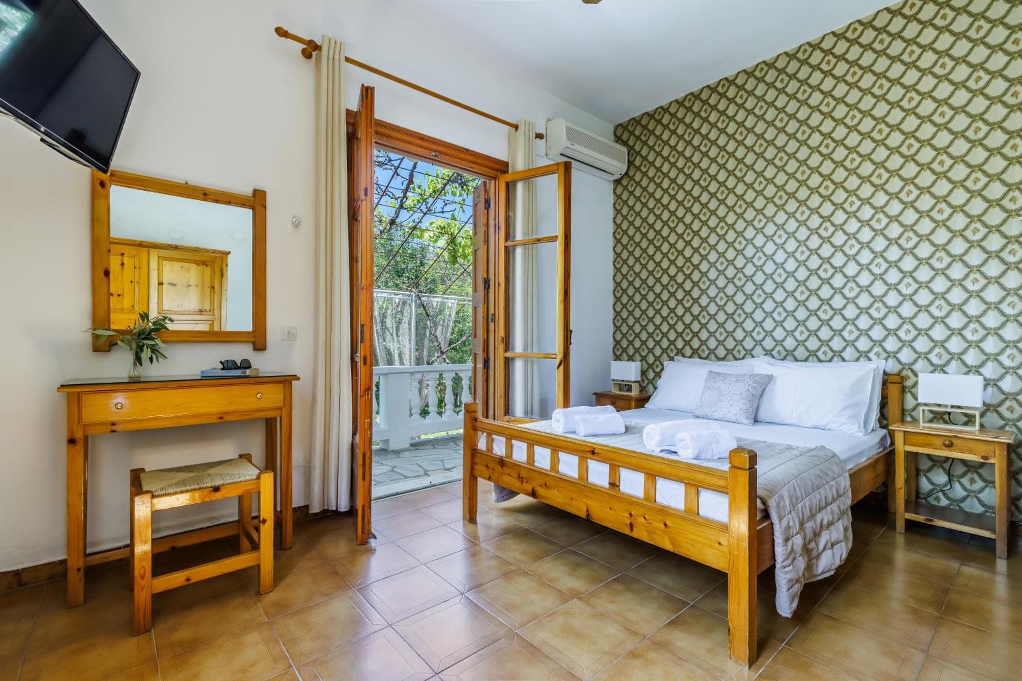 Panagou Studios Skopelos Town Phòng bức ảnh